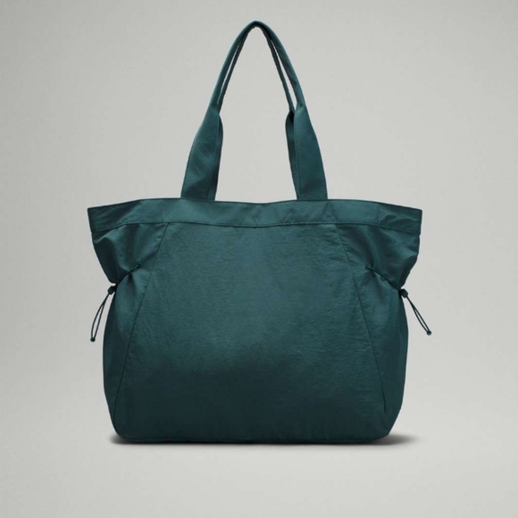 Lululemon Side-Cinch Shopper Tote Bag 18L (Green Jasper) - Picture 4 of 10